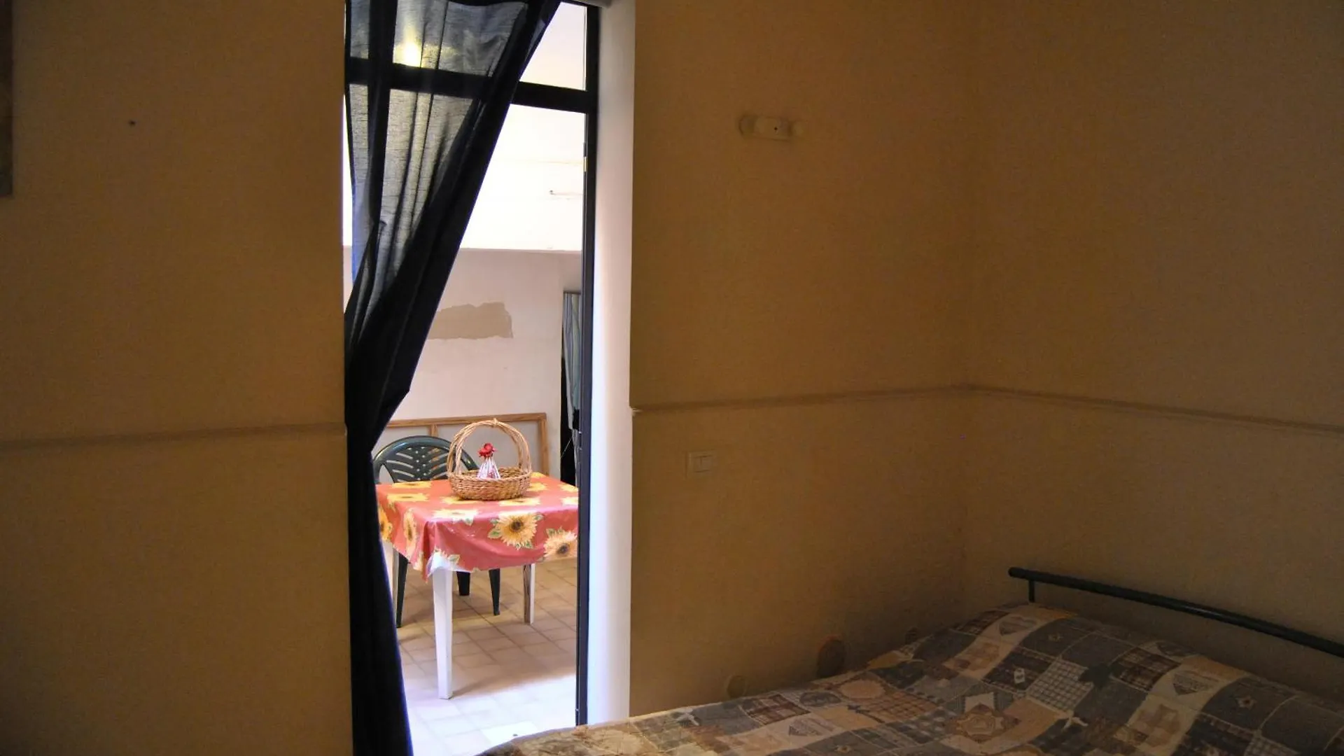 Casa Vacanze Mediterranea سكولييتي بيت للعطل